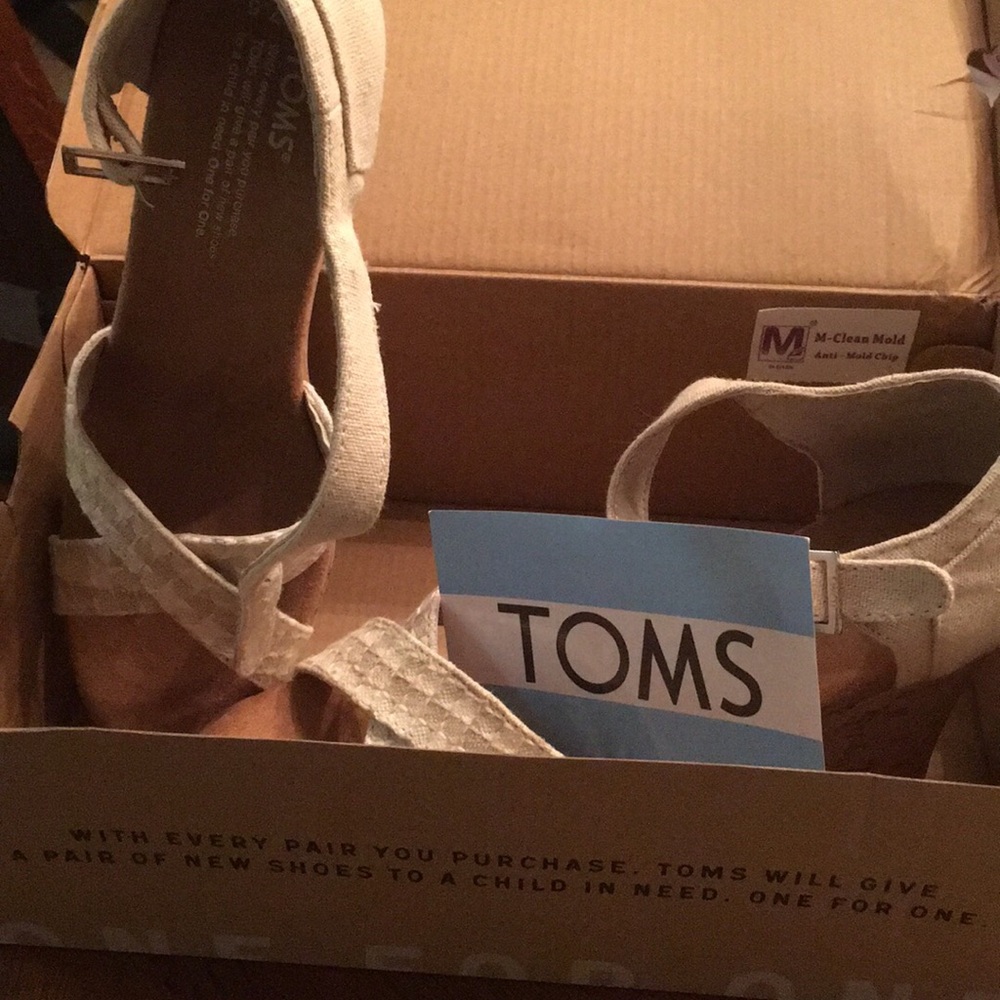 Toms wedges in linen - Picture 2 of 3